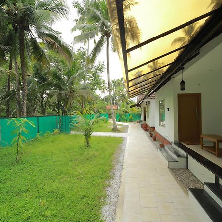 MundrothuruthPrakruthi Residency Munroeislandアパートメント エクステリア 写真