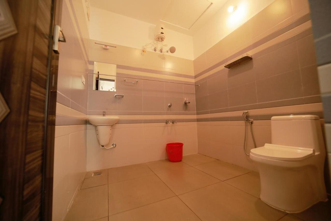MundrothuruthPrakruthi Residency Munroeislandアパートメント エクステリア 写真