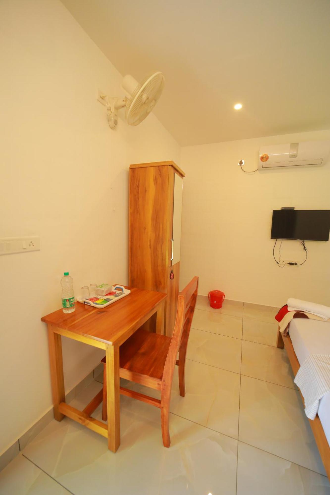 MundrothuruthPrakruthi Residency Munroeislandアパートメント エクステリア 写真