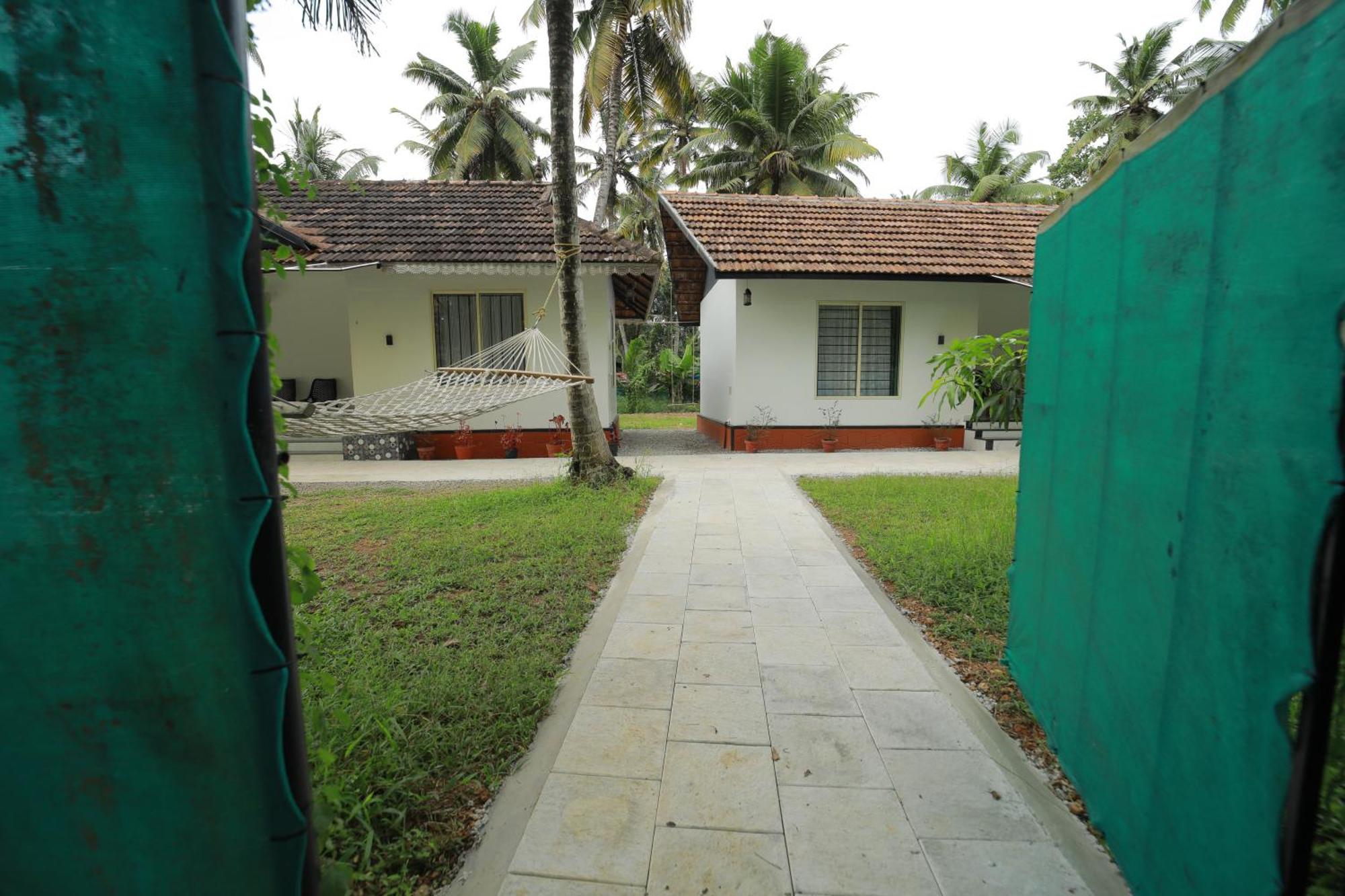 MundrothuruthPrakruthi Residency Munroeislandアパートメント エクステリア 写真