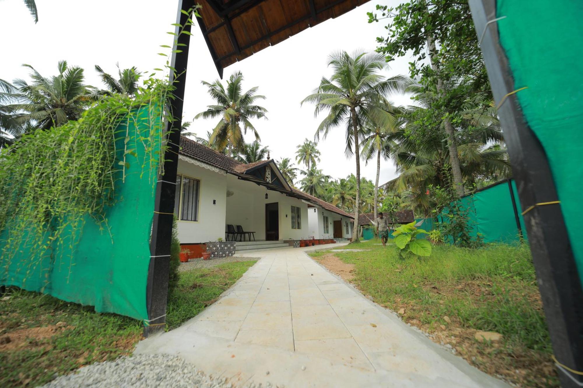 MundrothuruthPrakruthi Residency Munroeislandアパートメント エクステリア 写真
